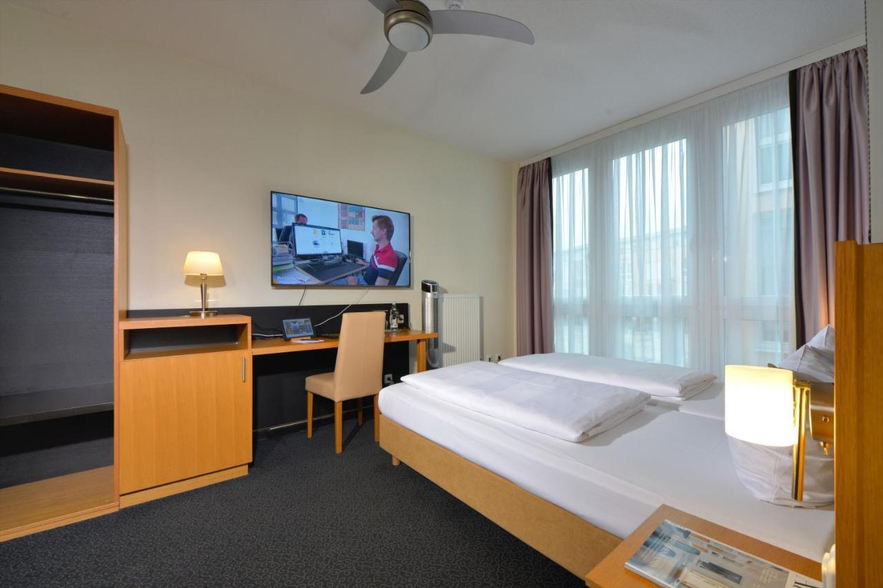 Arthotel Ana Gallery Vaterstetten Εξωτερικό φωτογραφία