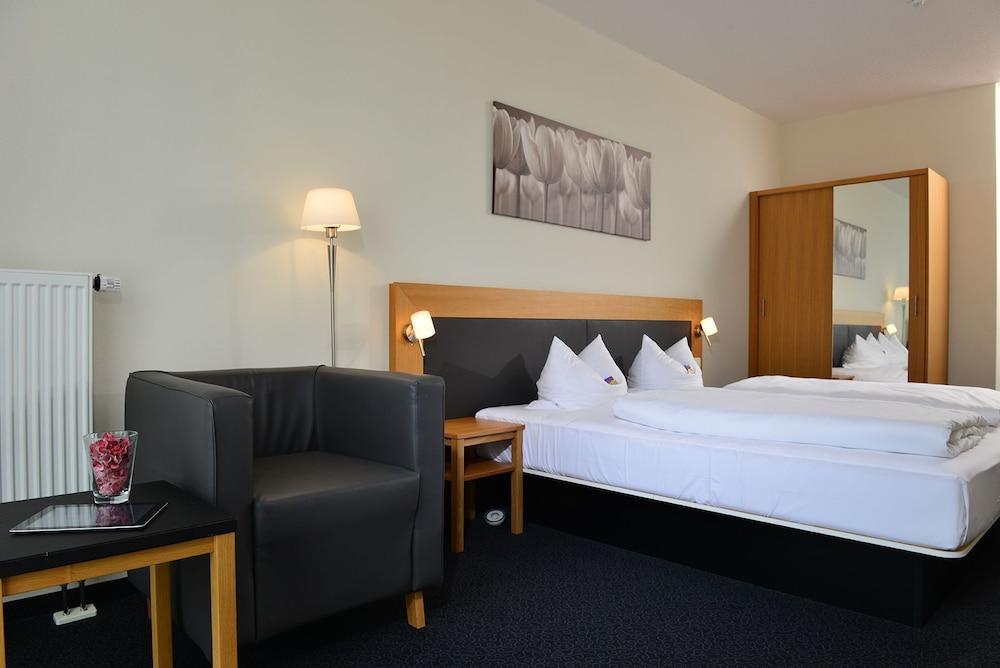 Arthotel Ana Gallery Vaterstetten Εξωτερικό φωτογραφία