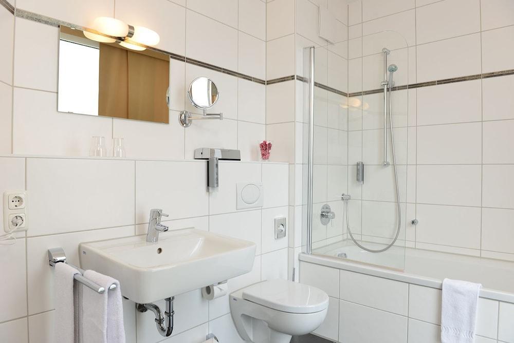 Arthotel Ana Gallery Vaterstetten Εξωτερικό φωτογραφία